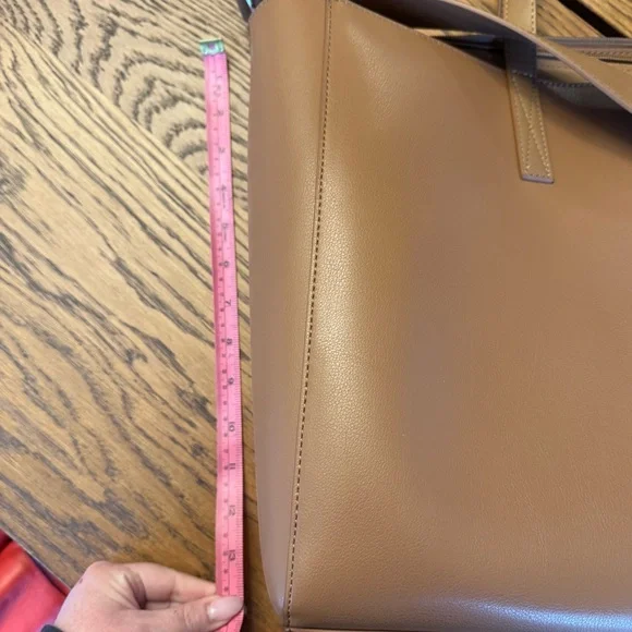 Calpak Haven 16" Laptop Tote Bag in Toffee Career Purse - Picture 15 of 16